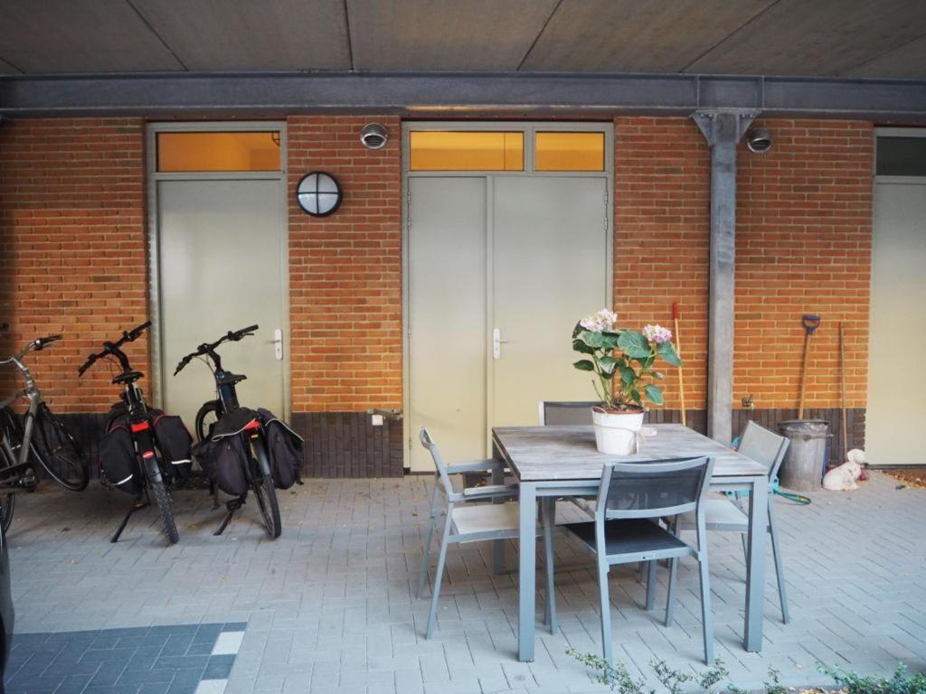 Benb Op De Trans, Arnhem Op Zijn Best! Bagian luar foto
